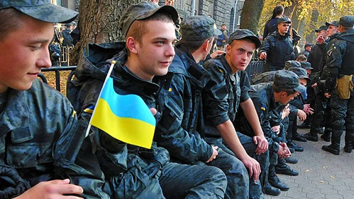 Украинская молодёжь массово отказалась идти в ряды ВСУ
