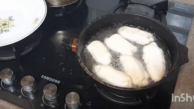 Жареные мини пирожки с сосисками