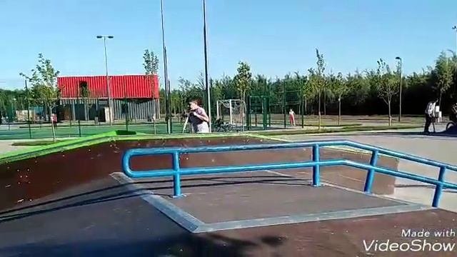 Неудачные трюки в скейт-парке