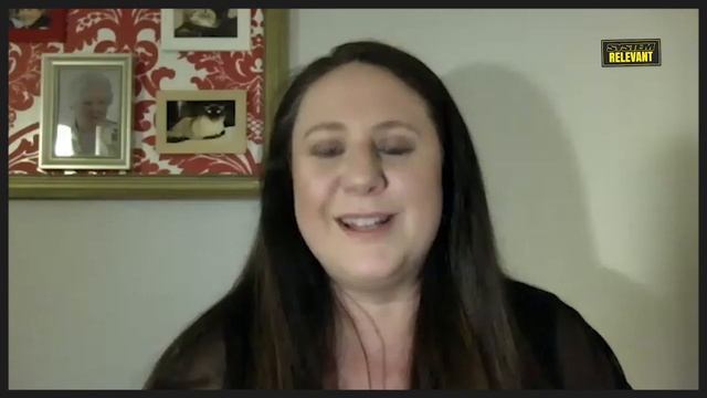 Kaufhof-Kassiererin: "Ich glaube an die Zukunft des Warenhauses" | systemrelevant #4 смотреть онлайн