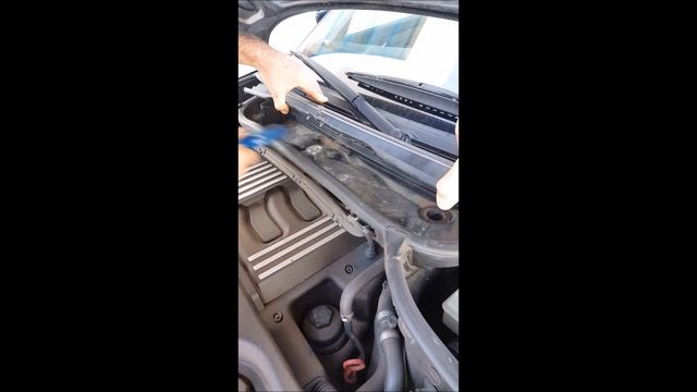 BMW Serie 3 E46 Cabin FIlter Replacement смотреть онлайн