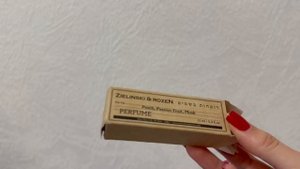 Духи Zielinski & Rozen Peach, Passion fruit, Musk — это яркая и чувственная композиция