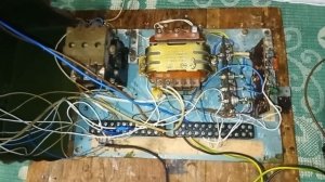 Зарядное устройство с плавной регулировкой тока. Обзор, описание, схема.