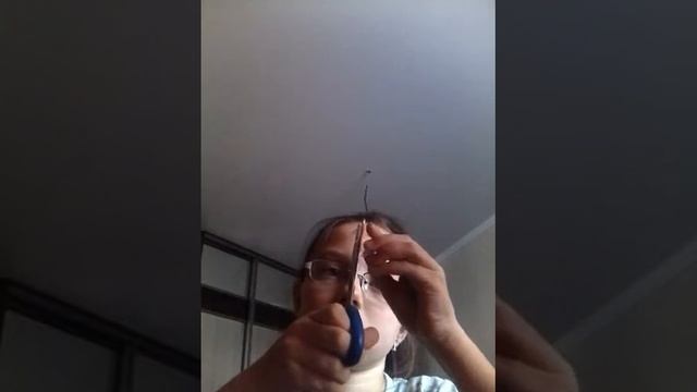 Я не опотный ребенок. Делаю тарелки для кукол. смотреть онлайн