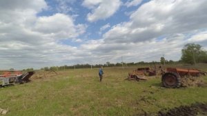 Гусеничный трактор ДТ-75 против Т-150к. Тянем, что осталось от ХТЗ.