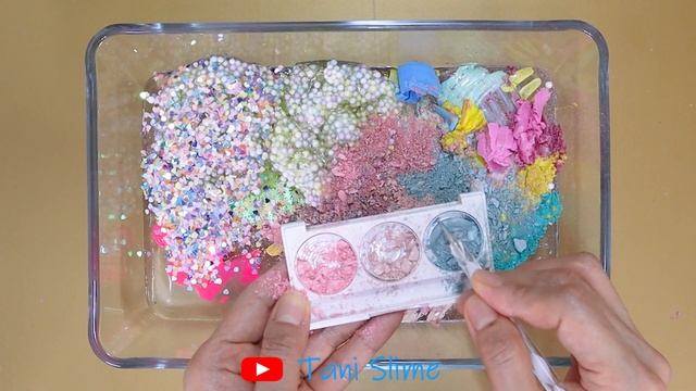 Unicorn - Mixing Makeup Eyeshadow Into Clear Slime ASMR 64 Satisfying Slime Video смотреть онлайн