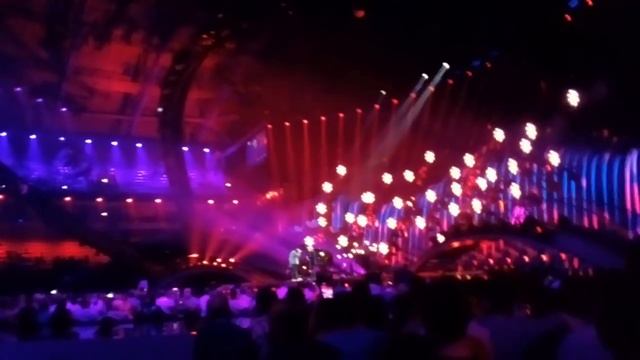 Salvador Sobral performs with Caetano Veloso at the Grand Final of the 2018 Eurovision Song Contest смотреть онлайн