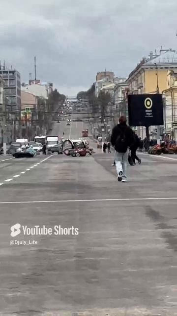 2. Гулям гулям по городу Тула мимо Тульского Кремля, площади , город 🌆 очень красивый 🫶👍