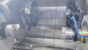 Токарный фрезерный обрабатывающий центр с двумя револьверами JSWAY WU 800