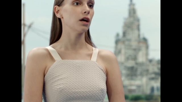 Рада проводит экскурсию по старой Москве, сериал 2 холма смотреть онлайн