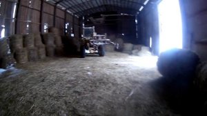 МТЗ-82, ТО-30, пресс fortschritt  к 454.Перепрессоваваем сено из рулонов в тюки.