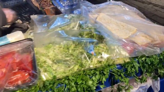 Taksim köfte dürüm | sokak lezzetleri | Meatball sandwich | turkish street food | turkish kebab смотреть онлайн