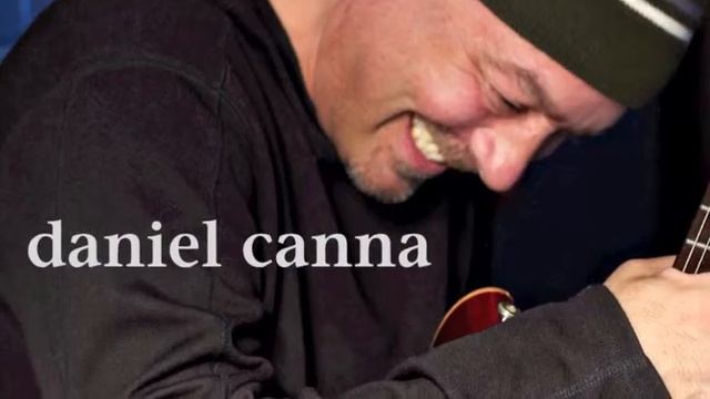 Daniel Canna - Sun & Day Shine смотреть онлайн