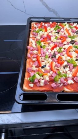 Вариант пиццы на большую компанию🔥