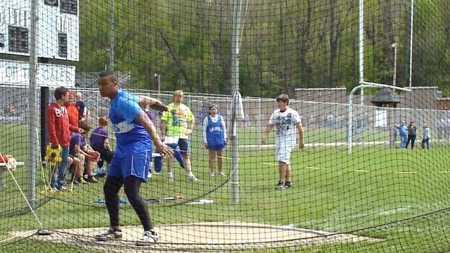 Lancaster Relays 4-30-11 Discus #3 смотреть онлайн