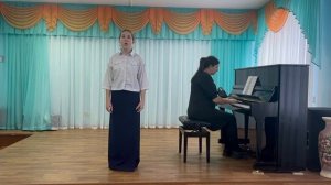 Музыка А. Петрова, слова Т. Харрисона
"Песня материнской любви". Исполняет Астахова Ульяна.