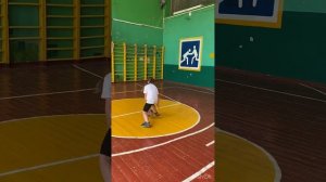 Basketball drills. Упражнения с лесенкой . Step back