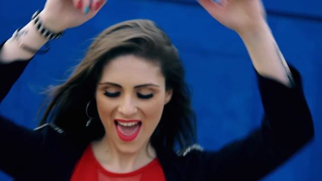 DJ TAFTA featuring ROSALINDA FAMMI BALLARE REMIX смотреть онлайн