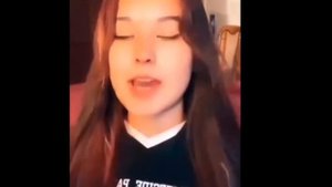 MÜPTEZEL BAYAN RUS KIZI SÖYLÜYOR - SES VER ADANA
