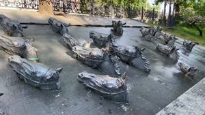 Москва. Гоголевский бульвар. Памятник Шолохову