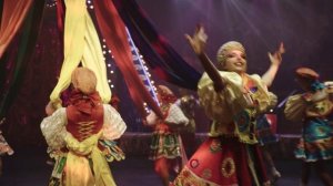 Нелли Газзаева:
Хореограф-постановщик и художественный руководитель шоу Гии Эрадзе «5 континентов»