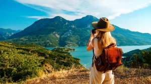 Fisun, Niki Four, MURANA — Voyage, Voyage