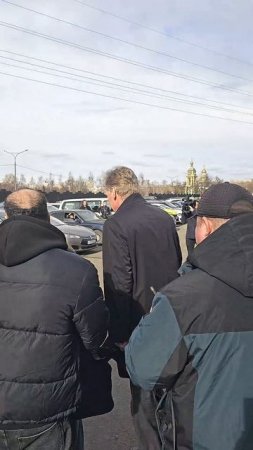 Дмитрий Песков, как за ним бегают чтобы сфотографироваться. Похороны Бедроса Киркорова