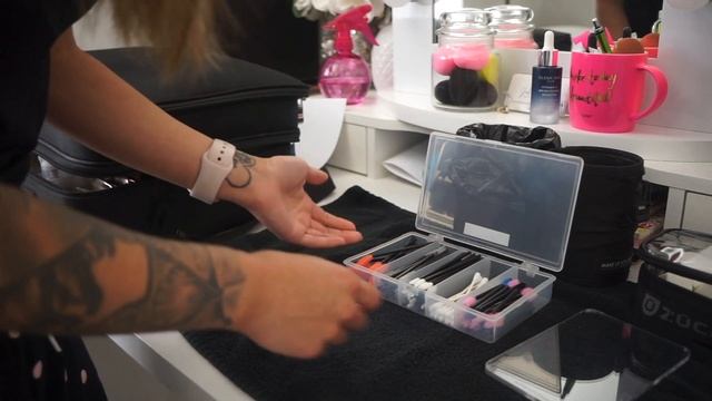 MAKEUP ARTIST VLOG #4: Kit reorganization, wedding, photoshoot & home renovation updates!