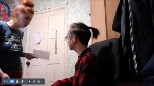 Леха получил 2 двойки по английскому языку