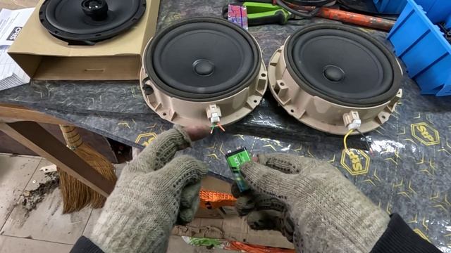 поверка полярности двух штатных динамиков смотреть онлайн