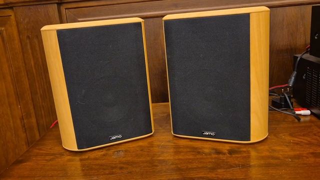 Jamo D 5SUR смотреть онлайн