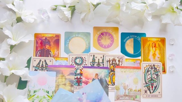 NEXT 3 MONTHS PREDICTIONS- Love, Career, and Finances👩❤️👨🏡💰✨ Tarot Reading🧚🏼♂️ Pick a Card🔮