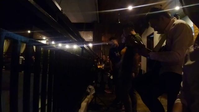 Man In The Mirror + What Can I Do @ Tisa Lounge смотреть онлайн