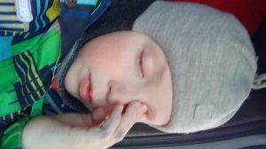 история как ребёнку попала Щепка в глаз