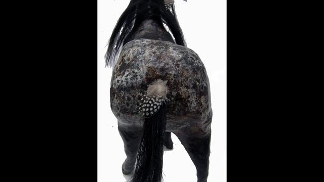 Year of the Horse with Gin's Lil' Characters Paper Mache Horse Sculptures смотреть онлайн