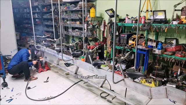 Build A Solar Electric FatBike 1500W - 6 Seats - V2 - DIY Long Electric Bike смотреть онлайн