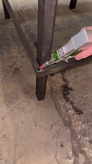 Сварка профильных труб толщиной 3 и 2 мм #лазернаясварка проволока СВ08Г2С-О 1.2 мм