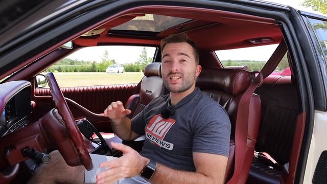 1992 Oldsmobile Toronado Troféo Review: A Futuristic Masterpiece смотреть онлайн