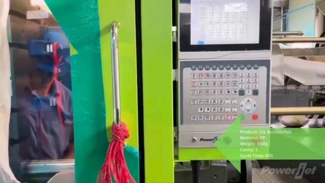 Литье пластиковой тары на термопластавтомате PowerJet