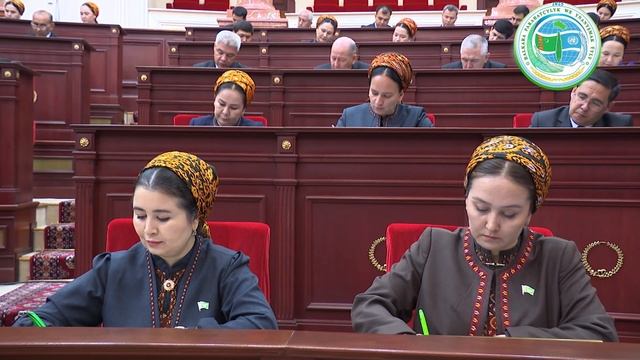 Парламент Туркменистана принял ряд законодательных решений