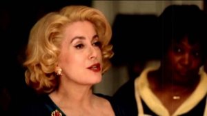 8 женщин(Catherine Deneuve)