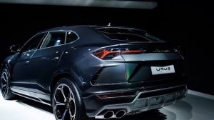 Lamborghini Unveils URUS at Museum of Art - detroit auto show 2018