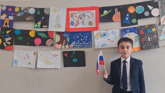 МБОУ СОШ №21 "День космонавтики" смотреть онлайн