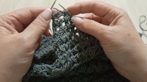 Простой ажурный узор спицами