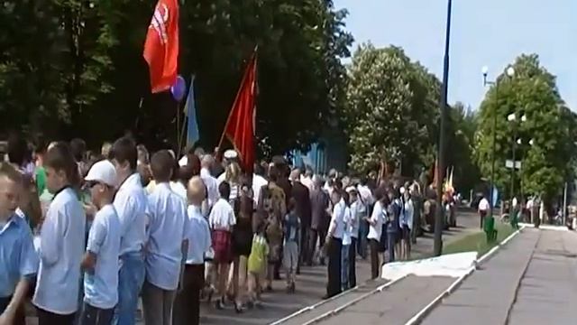 Святкова хода ветеранів на 9 травня в м. Гуляйполі, 09.05.2012 смотреть онлайн