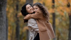 МАРИЯ ЗАЙЦЕВА                                                 Я обниму тебя голосом