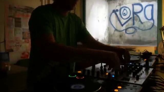 Digitate @ Radio LoRa 97.5 Zürich смотреть онлайн