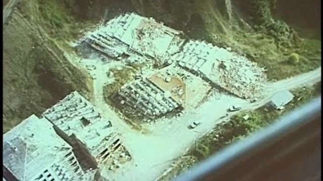 Blasting Rocks and Blasting Cars: Applied Engineering смотреть онлайн