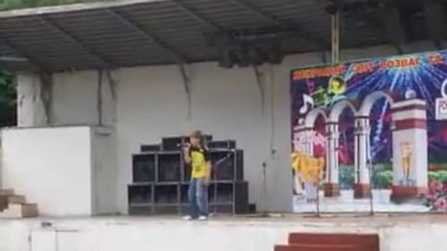 Маценко Евгений. Степ-бай-степ. Театр песни "Карнавал" смотреть онлайн