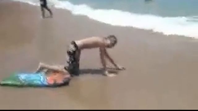 la mejor ostia!! el nio mas tonto del mundo смотреть онлайн